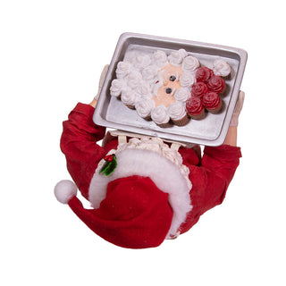 Fabriche Santa with Cake