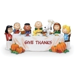 Peanuts Give Thanks