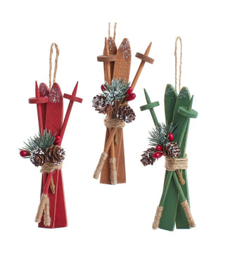 Wood Skis w/Holiday Décor Orn 3A